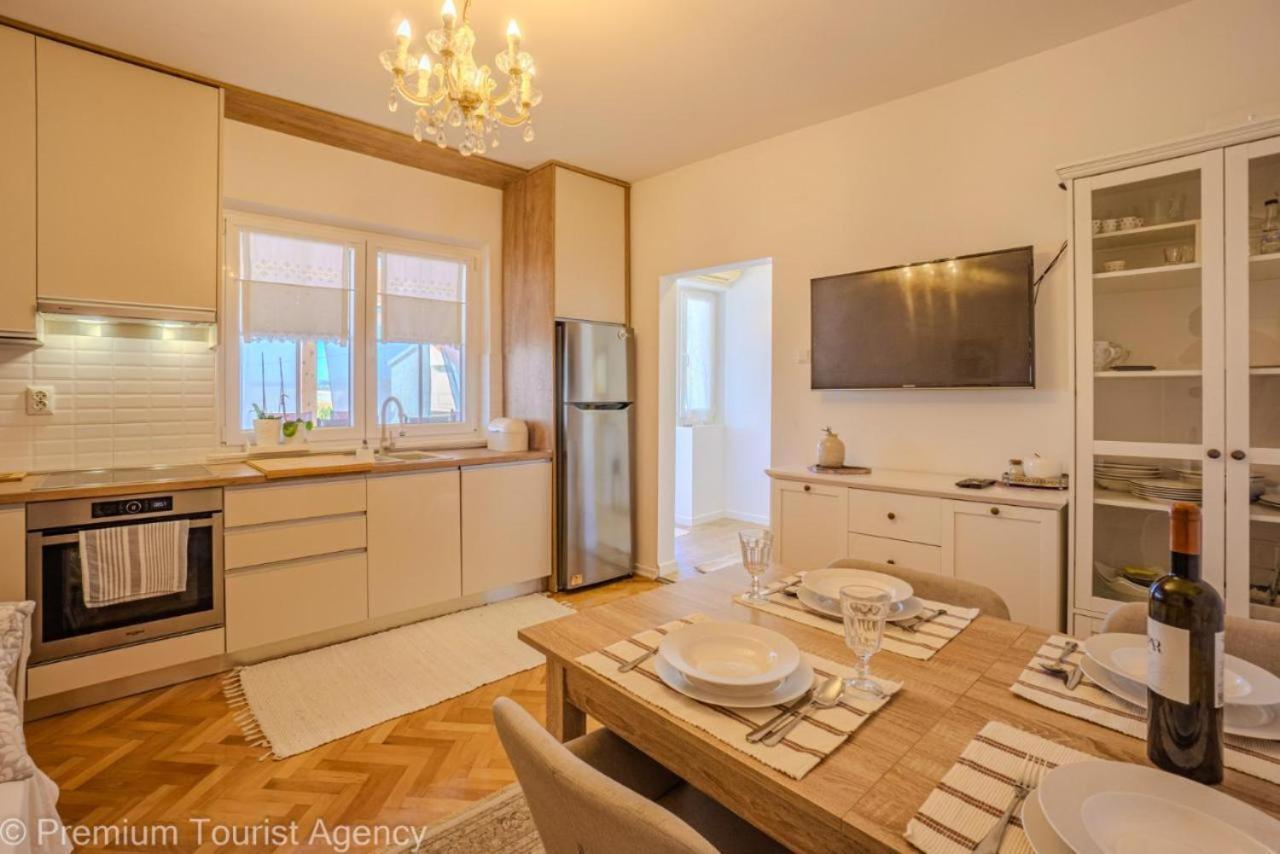 Sunset Apartment With Sea View Povljana Εξωτερικό φωτογραφία