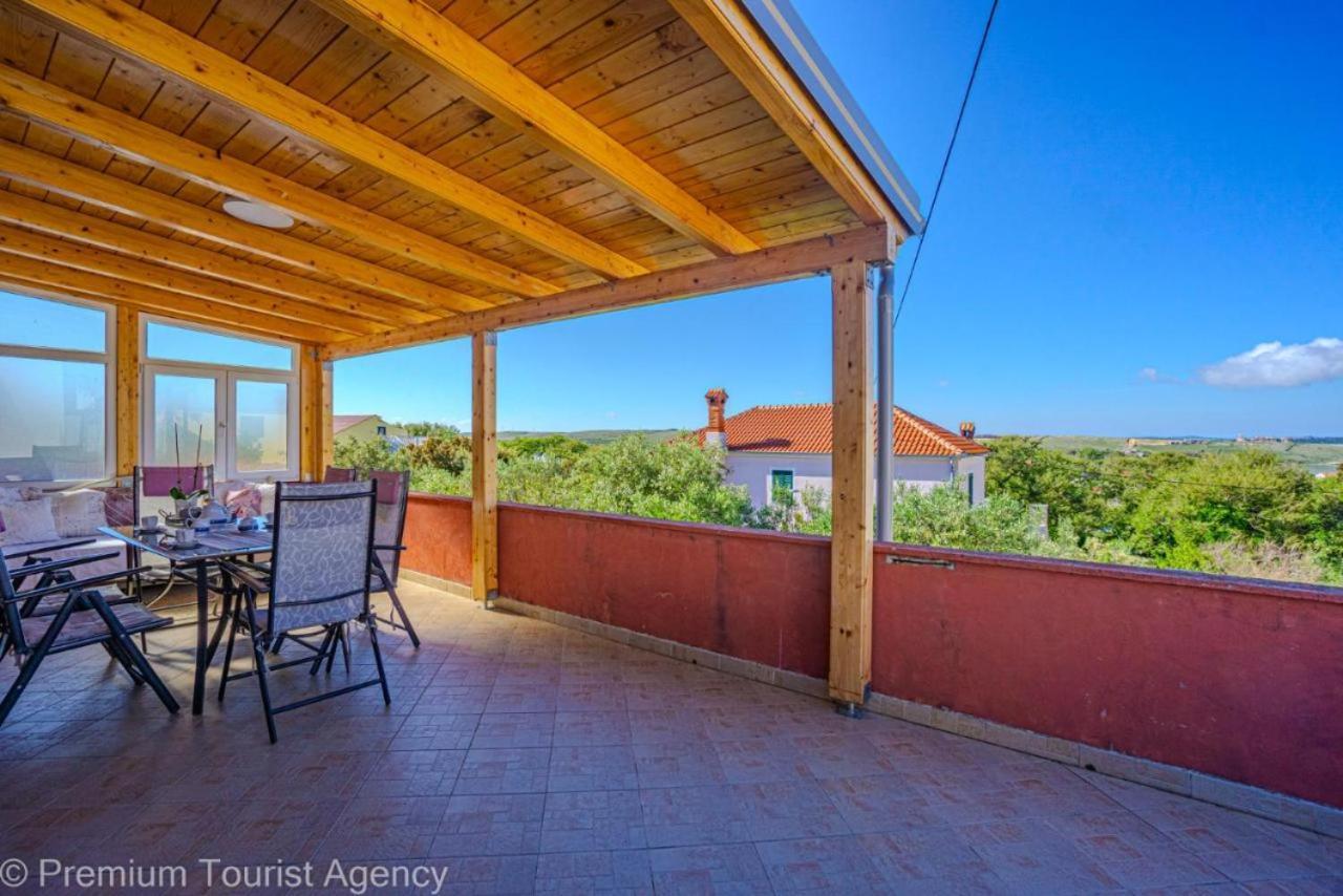 Sunset Apartment With Sea View Povljana Εξωτερικό φωτογραφία