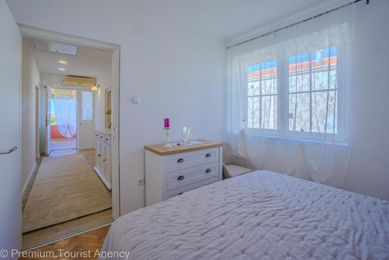 Sunset Apartment With Sea View Povljana Εξωτερικό φωτογραφία